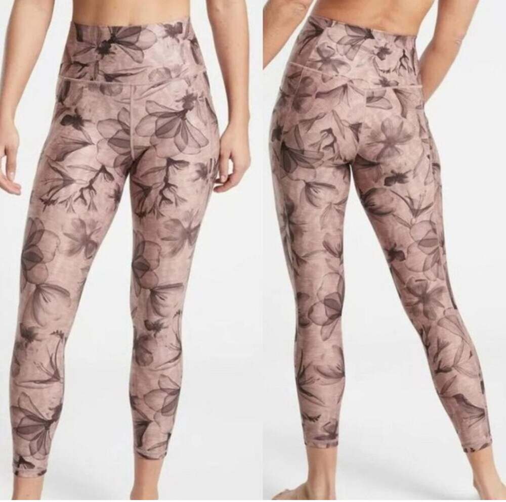 Athleta Leggings Womens Medium Pink Floral Salutation Stash Pocket 7/8 Yoga Gym